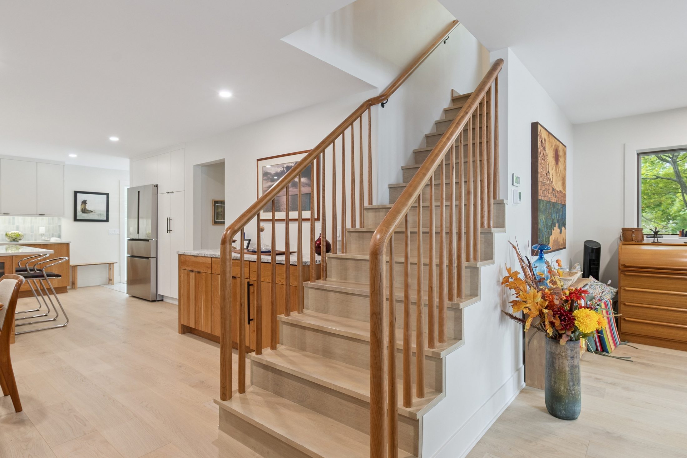 Custom oak staircase, Eisenbeiser Drive, Chelsea